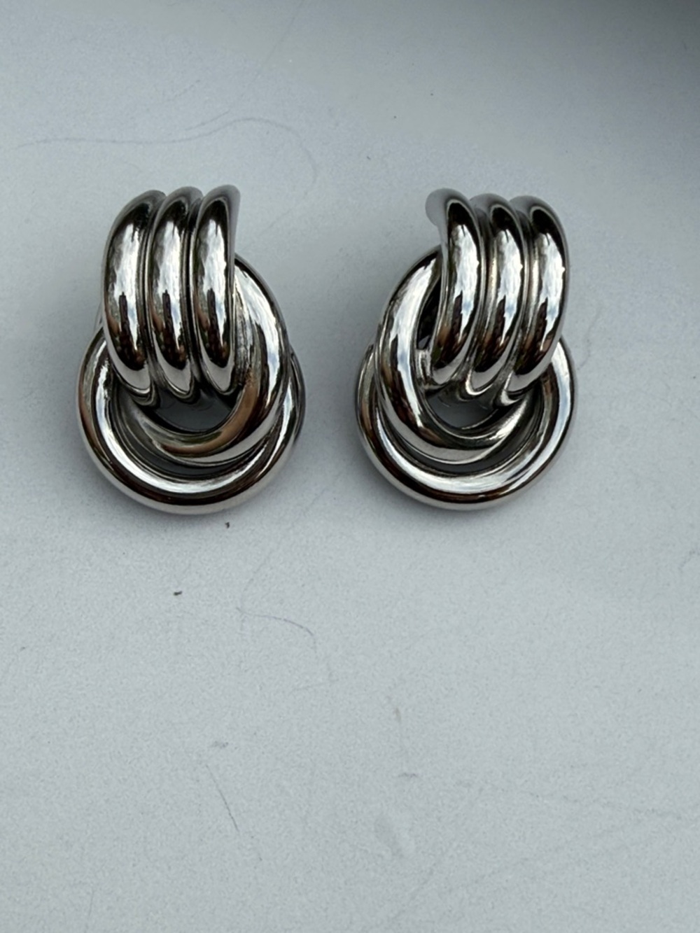 Bright Silver Knot Loop pierced ear Earrings - Women's Jewelry